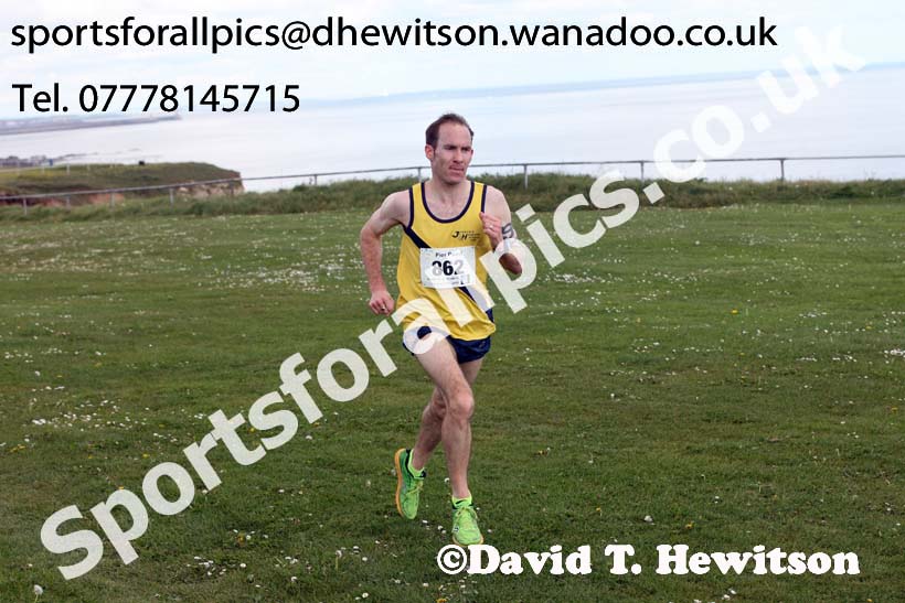 Pier to Pier Race, South Shields to Roker, Sunderland. Photo: David T. Hewitson/Sports for All Pics